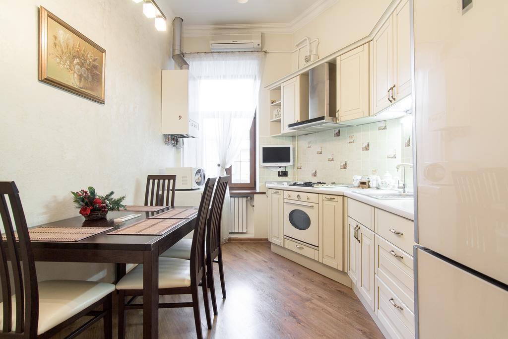 Apartamenty Na Sofievskoy โอเดสซา ภายนอก รูปภาพ