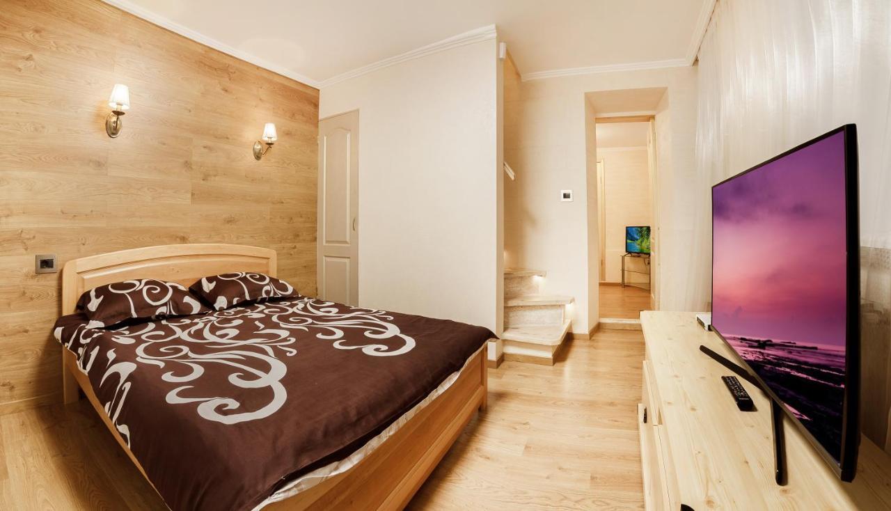 Apartamenty Na Sofievskoy โอเดสซา ภายนอก รูปภาพ