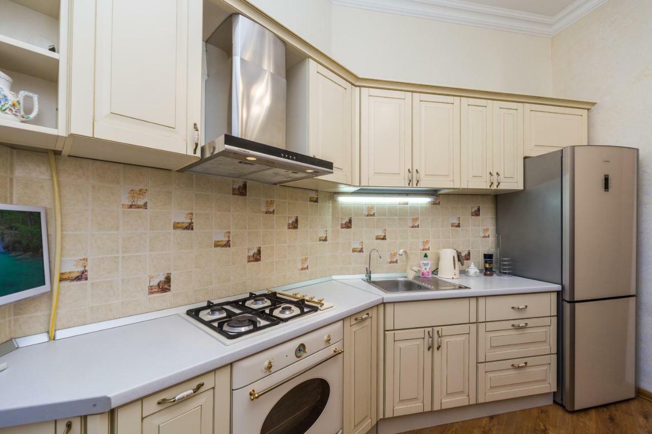 Apartamenty Na Sofievskoy โอเดสซา ภายนอก รูปภาพ