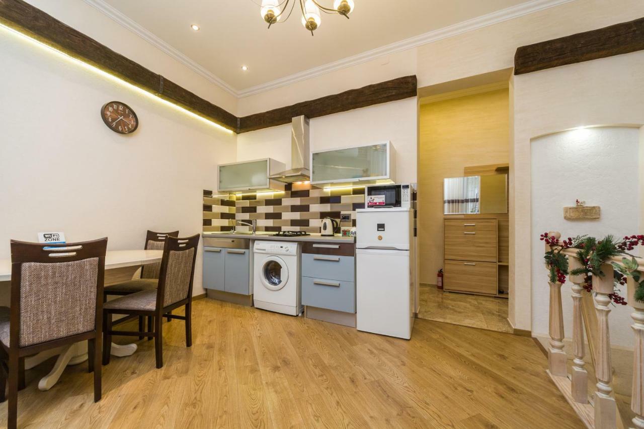 Apartamenty Na Sofievskoy โอเดสซา ภายนอก รูปภาพ